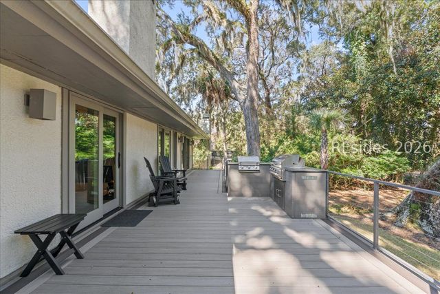 15 Rum Row, Hilton Head Island, SC 29928