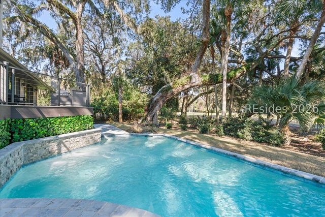 15 Rum Row, Hilton Head Island, SC 29928