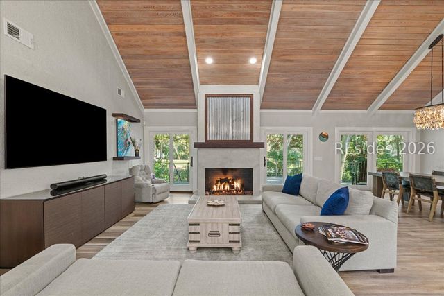 15 Rum Row, Hilton Head Island, SC 29928