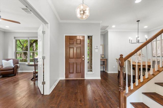 11208 Bastogne LOOP, Austin, TX 78739