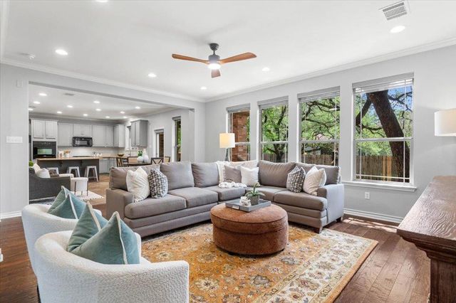 11208 Bastogne LOOP, Austin, TX 78739