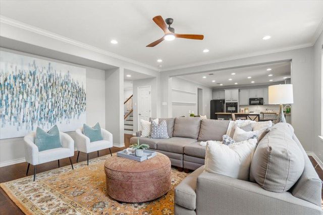 11208 Bastogne LOOP, Austin, TX 78739