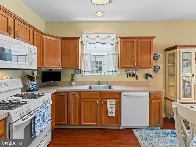203 IDELWOOD WAY, Woodbury, NJ 08096