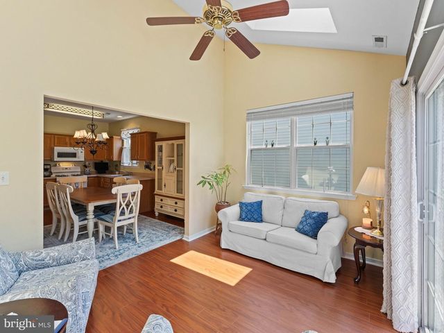 203 IDELWOOD WAY, Woodbury, NJ 08096