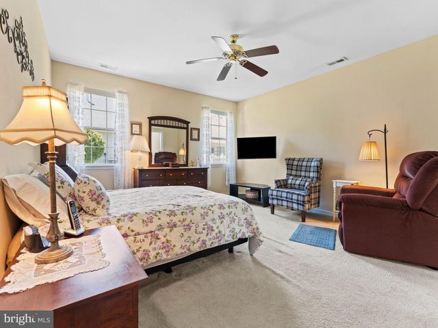 203 IDELWOOD WAY, Woodbury, NJ 08096