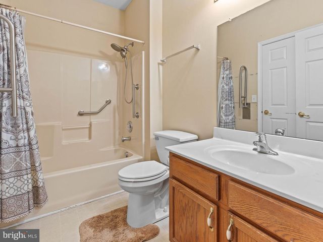 203 IDELWOOD WAY, Woodbury, NJ 08096