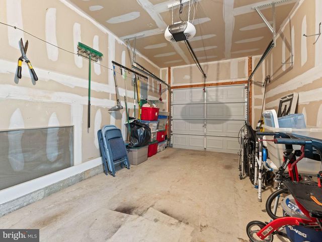 203 IDELWOOD WAY, Woodbury, NJ 08096
