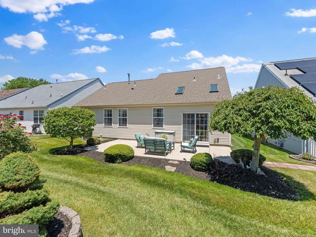 203 IDELWOOD WAY, Woodbury, NJ 08096