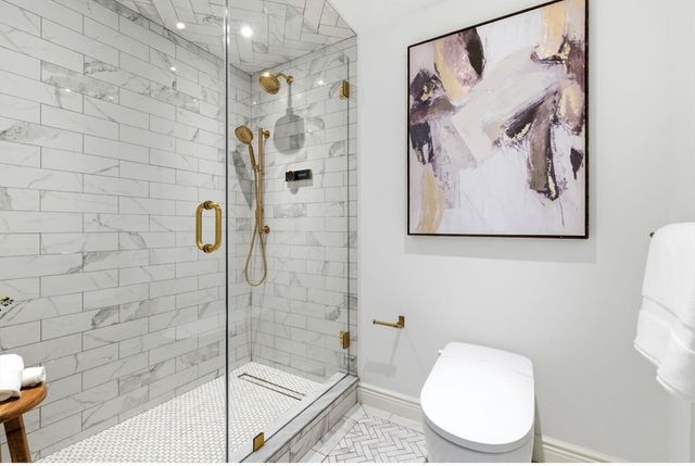 220 Boylston 1004, Boston, MA 02116