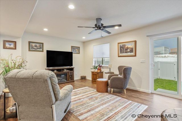1540 RICHARD MARTIN DR, Cheyenne, WY 82007