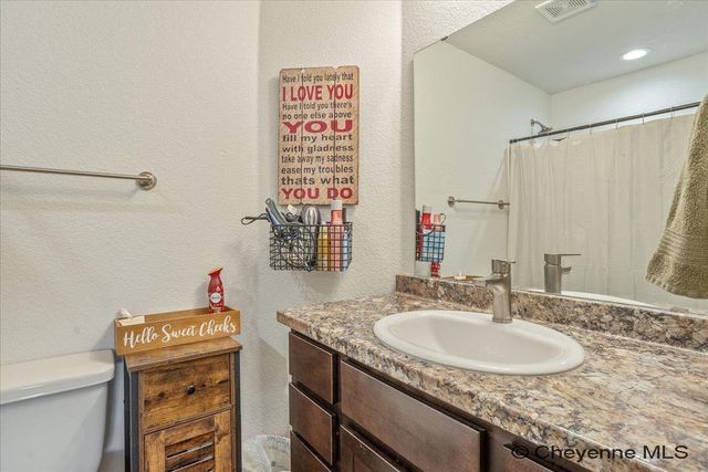 1540 RICHARD MARTIN DR, Cheyenne, WY 82007