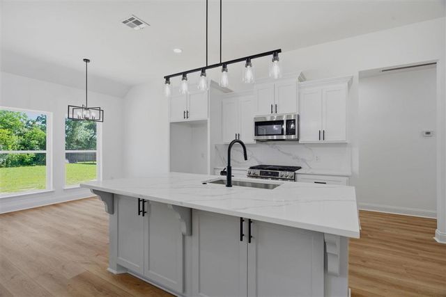 216 Audubon Avenue, Sulphur, LA 70663