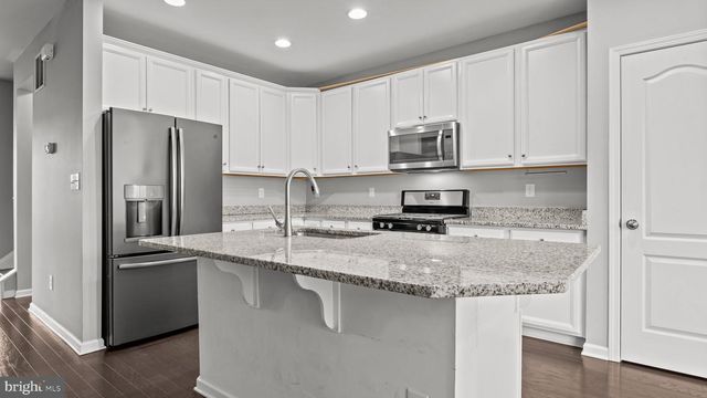 2231 EVIN DR, Warrington, PA 18976