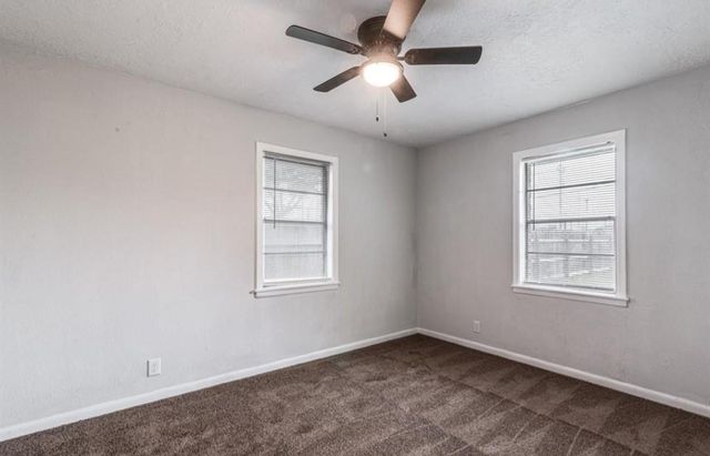 2821 1st Avenue N, Texas City, TX 77590