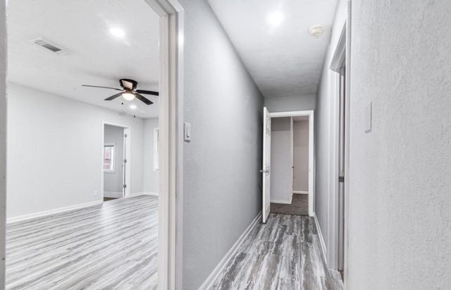 2821 1st Avenue N, Texas City, TX 77590