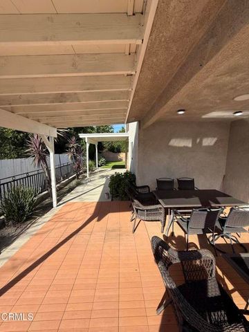 7011 N Liberty Drive, Los Angeles, CA 91405