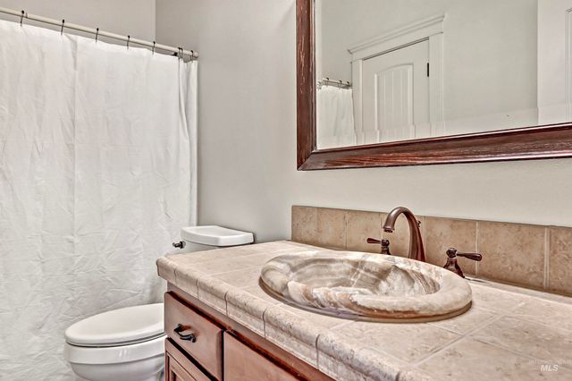 2089 W Grand Teton Drive, Meridian, ID 83646
