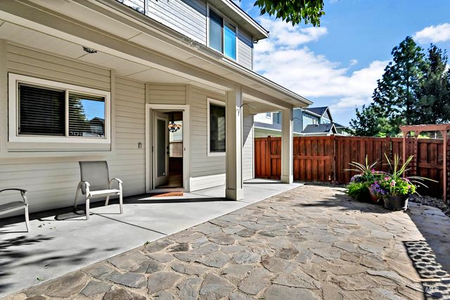 2089 W Grand Teton Drive, Meridian, ID 83646