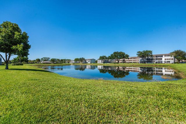 301 Preston H 301, Boca Raton, FL 33434