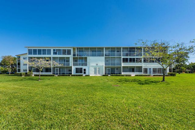 301 Preston H 301, Boca Raton, FL 33434