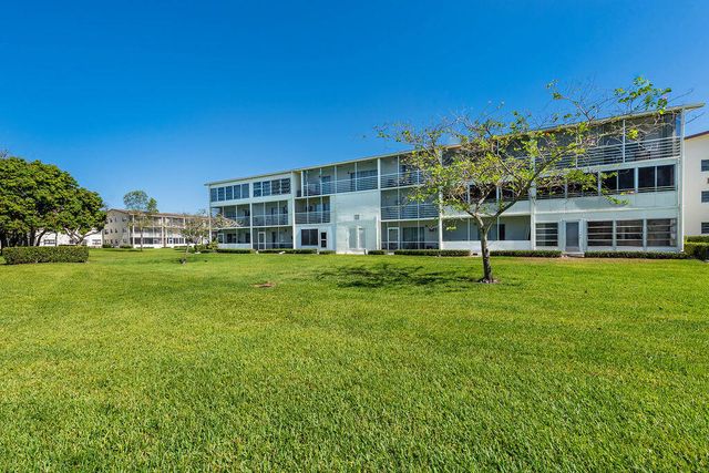 301 Preston H 301, Boca Raton, FL 33434