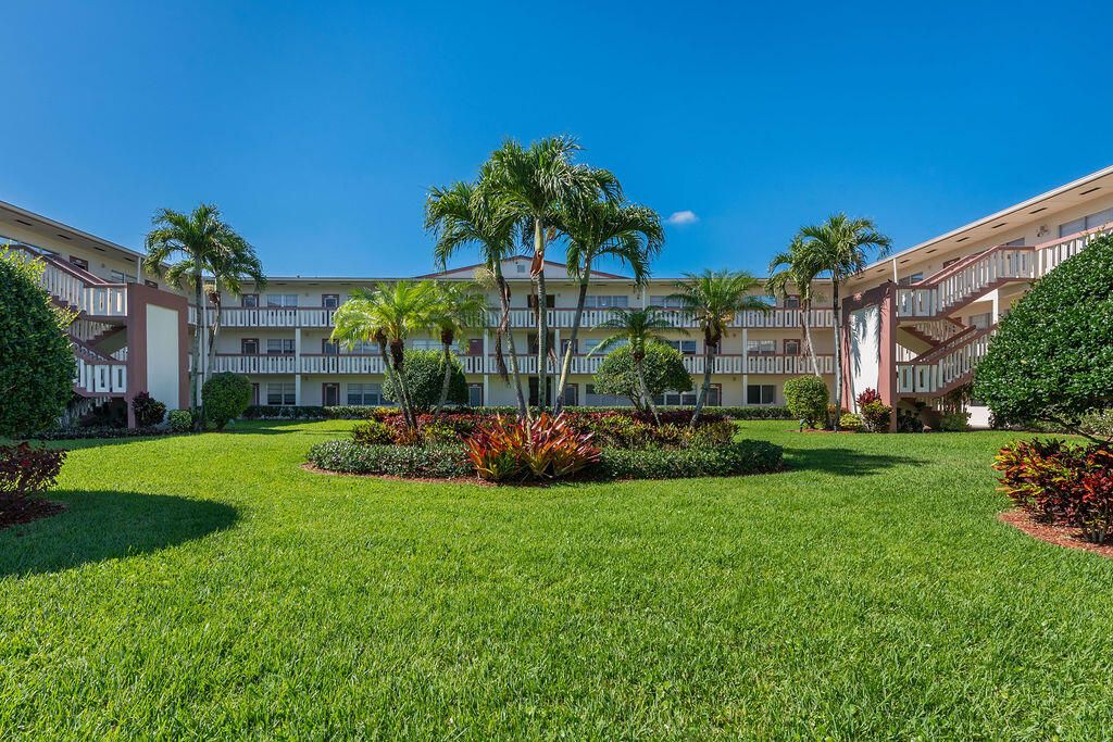 301 Preston H 301, Boca Raton, FL 33434