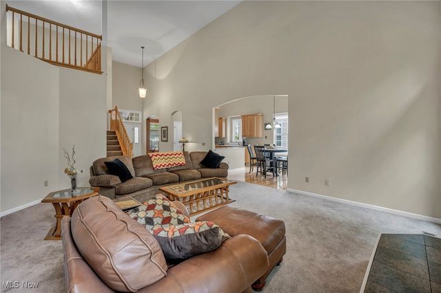 15447 Oak Hollow Lane, Strongsville, OH 44149