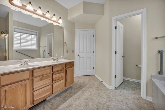 15447 Oak Hollow Lane, Strongsville, OH 44149