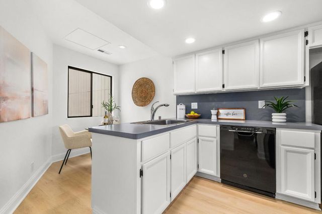 2743 Hampton Lane, Santa Cruz, CA 95065
