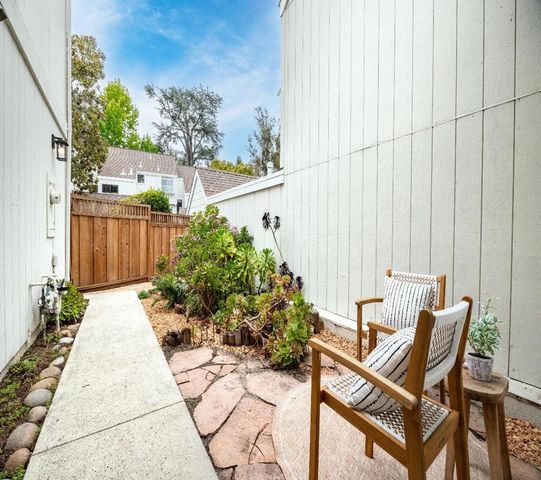 2743 Hampton Lane, Santa Cruz, CA 95065