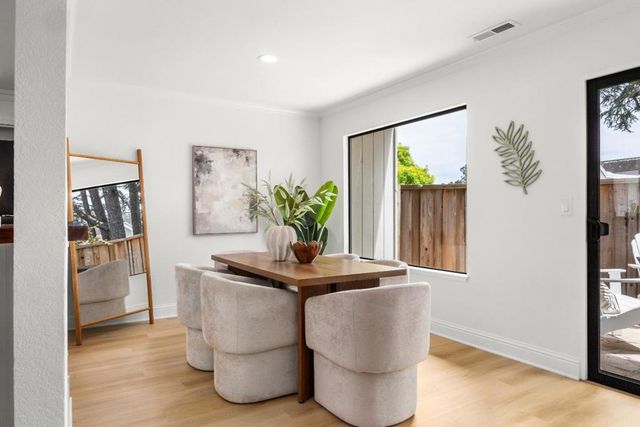 2743 Hampton Lane, Santa Cruz, CA 95065