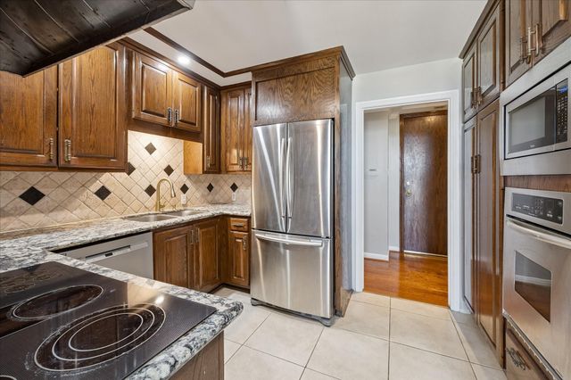 3350 Mccue Road 1201, Houston, TX 77056