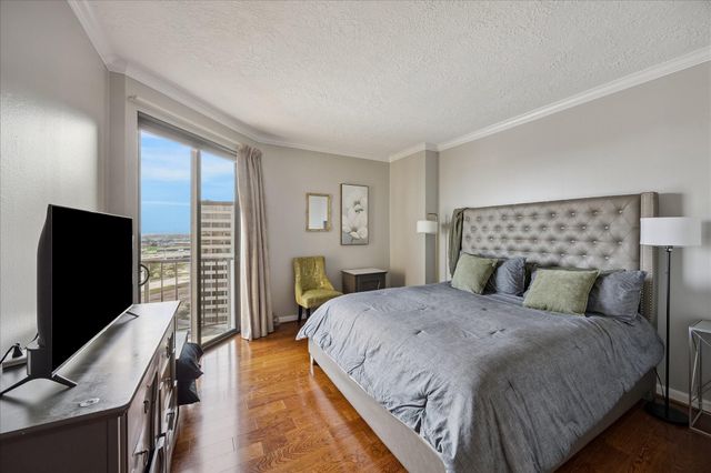 3350 Mccue Road 1201, Houston, TX 77056