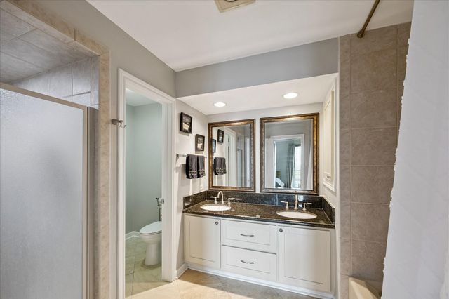 3350 Mccue Road 1201, Houston, TX 77056