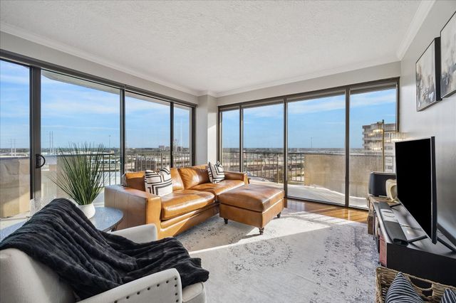 3350 Mccue Road 1201, Houston, TX 77056