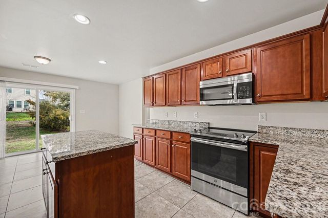 4031 Cameron Creek Drive, Matthews, NC 28105