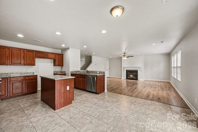 4031 Cameron Creek Drive, Matthews, NC 28105