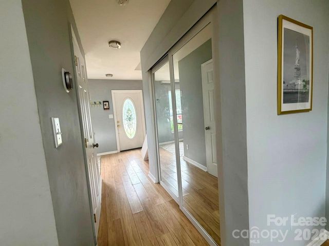 6105 Old Corral Street, Charlotte, NC 28277
