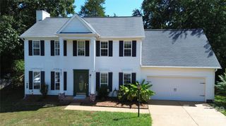 6105 Old Corral Street, Charlotte, NC 28277