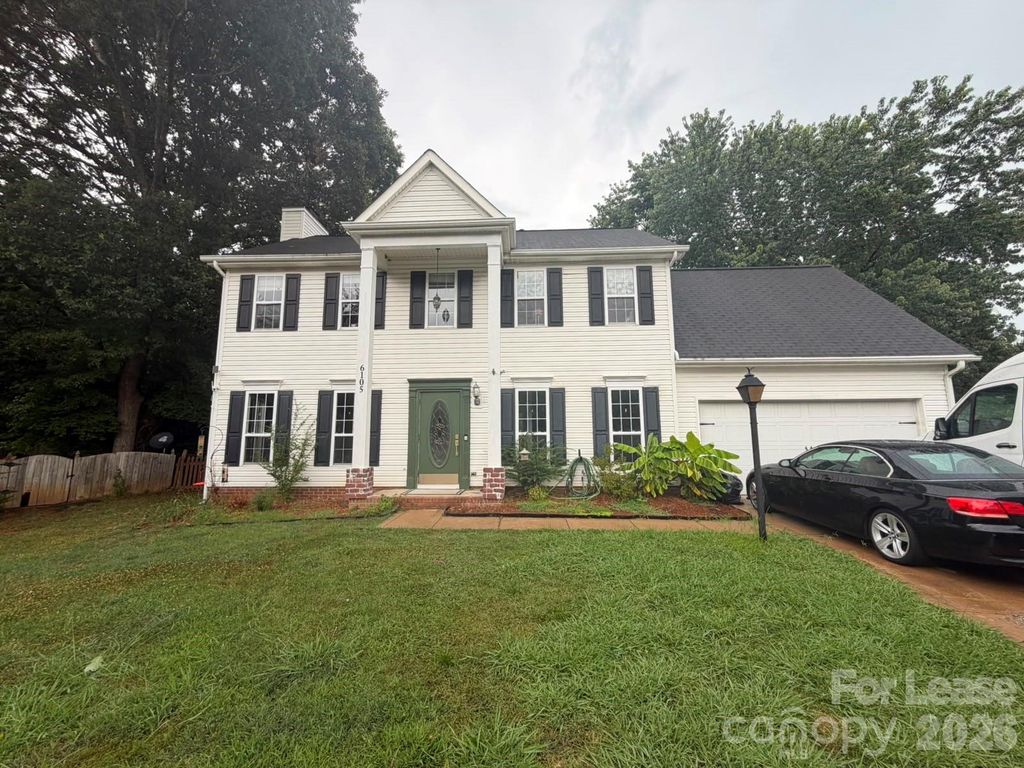 6105 Old Corral Street, Charlotte, NC 28277