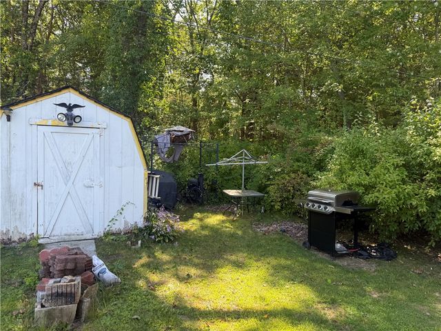 53 Park Lane, Coventry, RI 02816