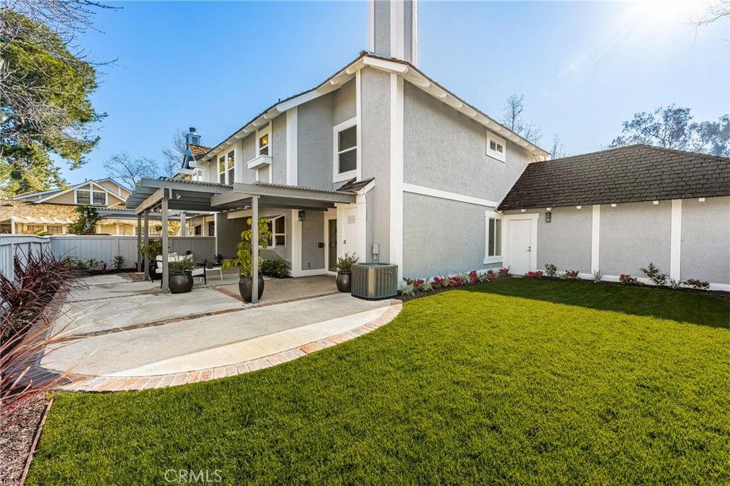 Image 34 of property listing at 11 Thunder Trail 6, Irvine, CA 92614