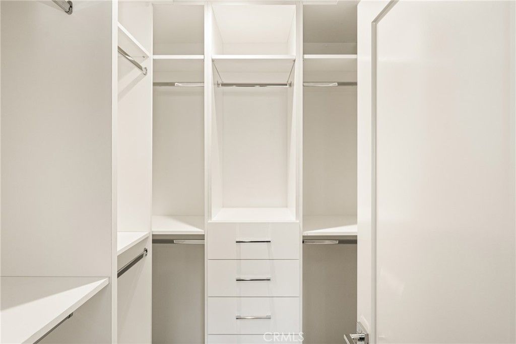 Image 57 of property listing at 11 Thunder Trail 6, Irvine, CA 92614