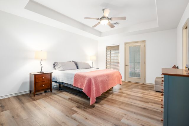 12213 Rolling Oaks Drive, Whitney, TX 76692