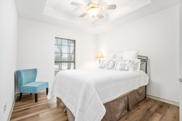 12213 Rolling Oaks Drive, Whitney, TX 76692