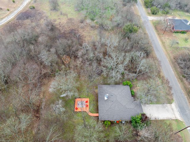 12213 Rolling Oaks Drive, Whitney, TX 76692