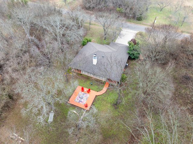 12213 Rolling Oaks Drive, Whitney, TX 76692