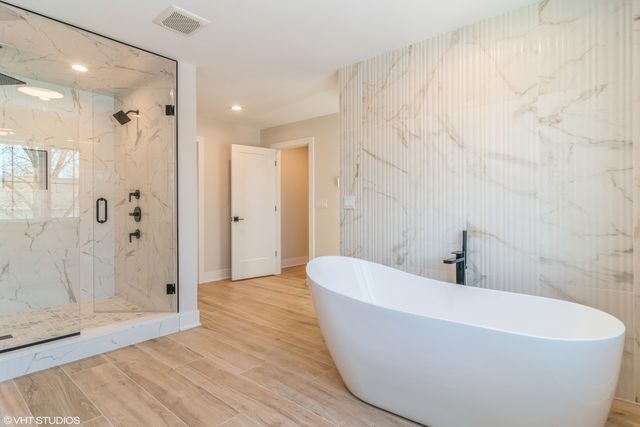 769 S Prospect Avenue, Elmhurst, IL 60126