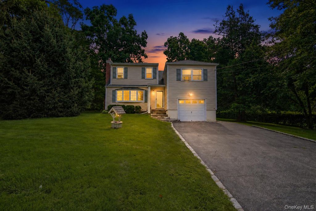2978 Springhurst Court, Yorktown Heights, NY 10598 — exterior