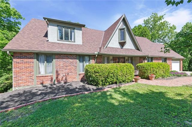 616 NW 42nd Terrace, Kansas City, MO 64116